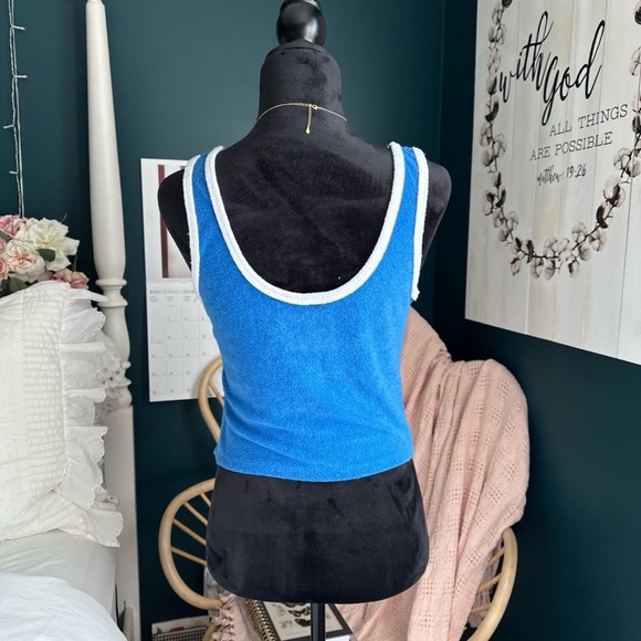 Hollister Tank top - Picture 2 of 3